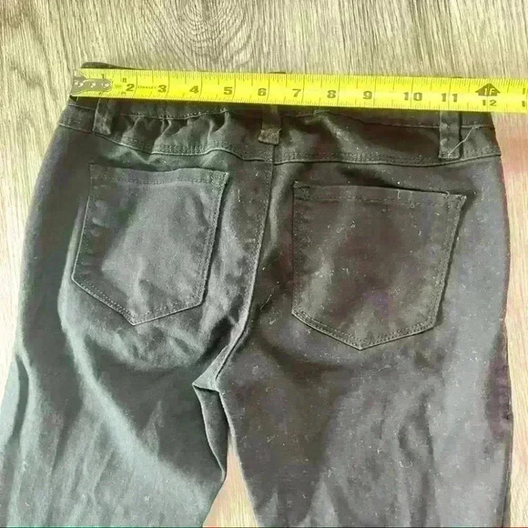 LOW RISE BRAZIL BLACK  SKINNY JEANS SIZE SMALL - Picture 3 of 6